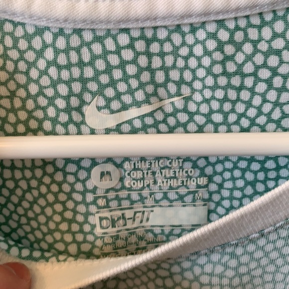 Nike Dri-Fit Shirt - Picture 4 of 4